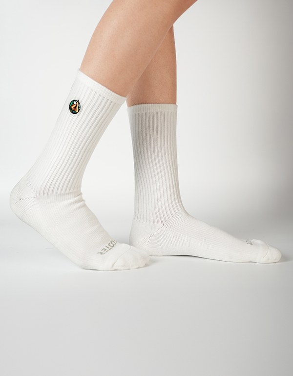 露營刺繡高筒登山襪